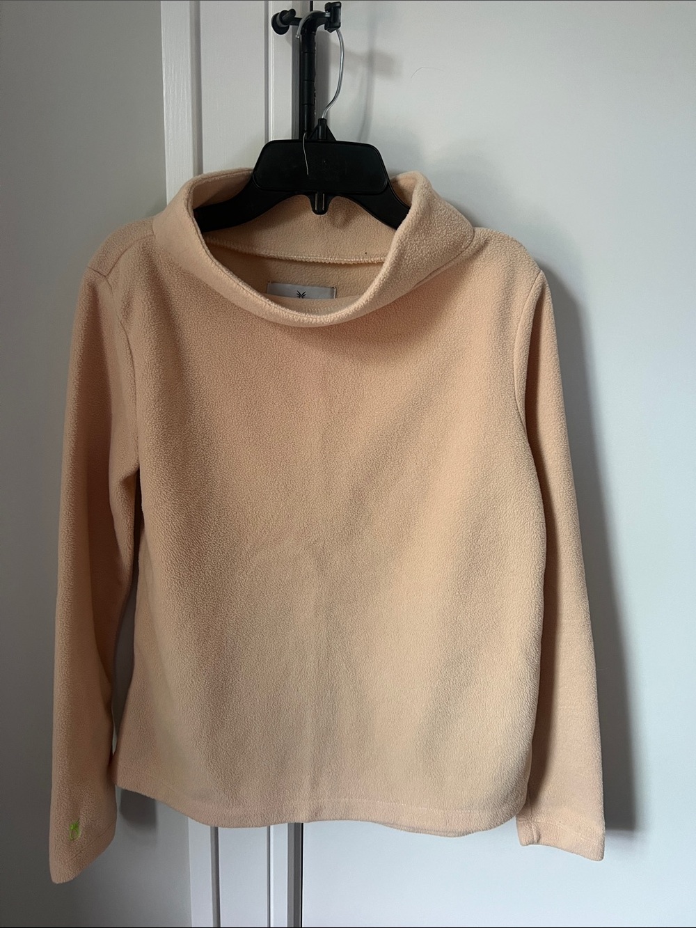 Dudley Stephens Cream Funnel-Neck Fleece Pullover